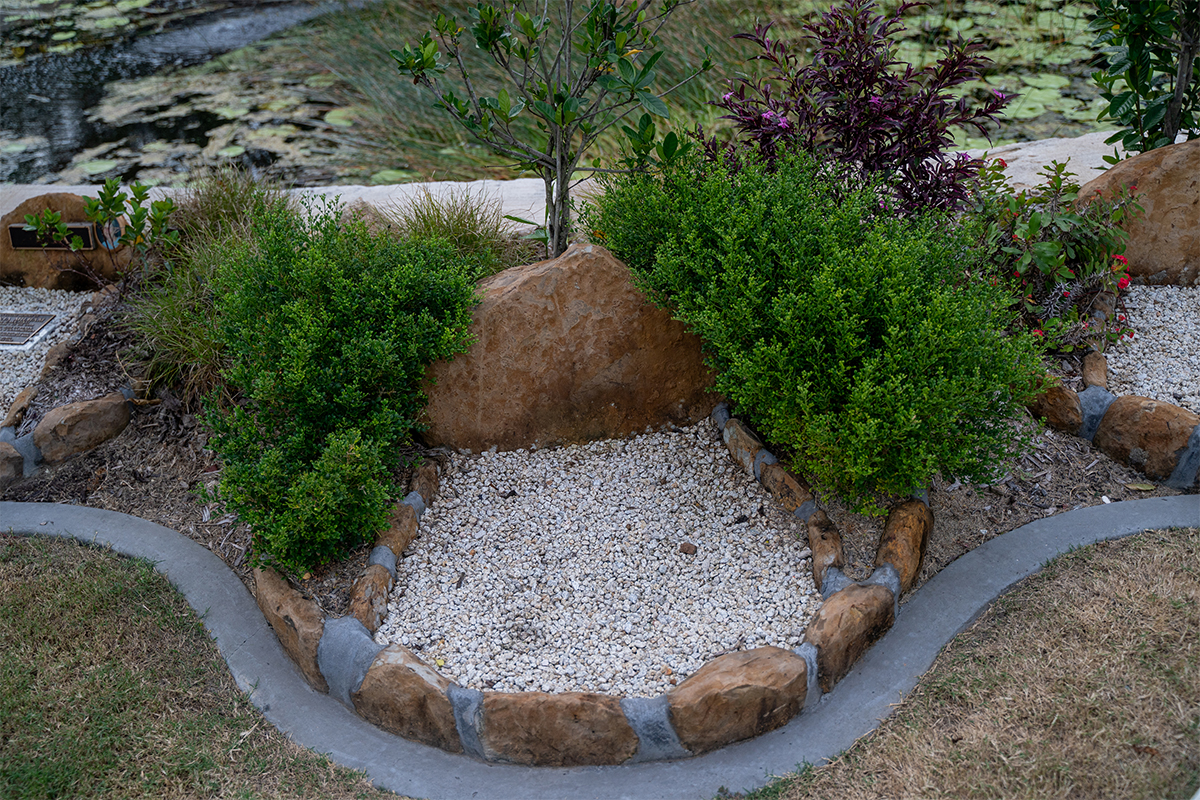 Mini Rock Garden for Four